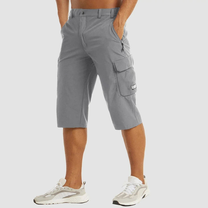 Gray men cargo Bermuda shorts with flap pocket and zip pocket, relaxed fit summer shorts
