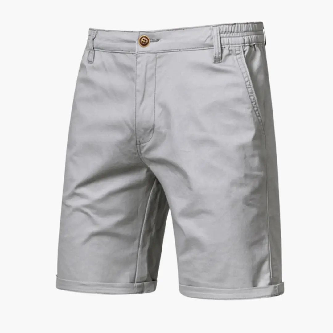 Light gray men's casual knee length shorts with pockets and clean front style