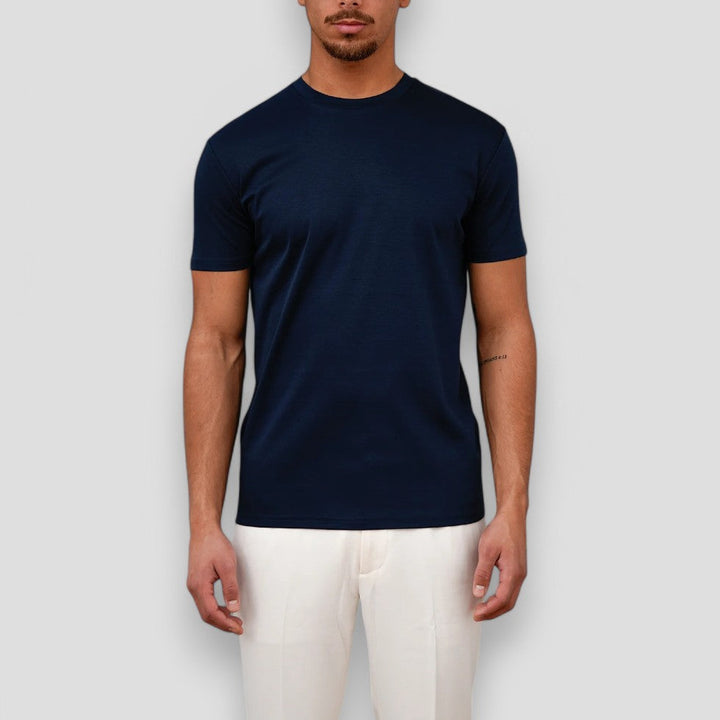 Navy crew neck short sleeve t shirt on a male model, fitted casual basic top