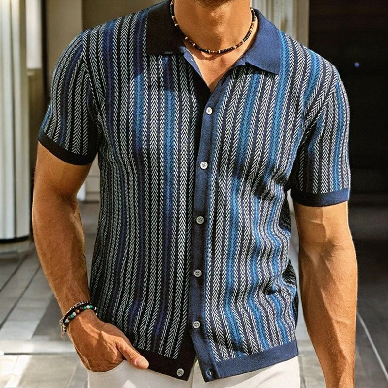 Blue herringbone short sleeve shirt with button front and casual summer fit